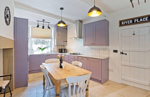 Eshton Cottage | An immaculately presented, 2 bedroom property with river views.