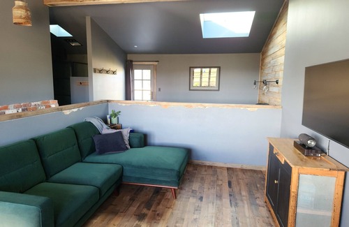Exeter Cottage | An Old Dairy transformed into a Couples Boutique Farm Stay