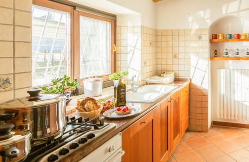 Eboli Villa | An old farmhouse expertly restored and transformed into a prestigious villa