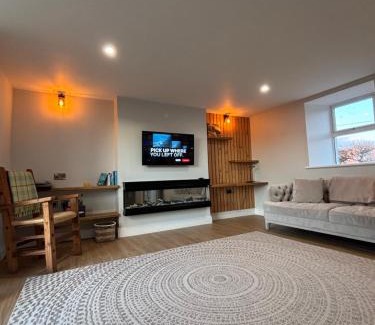 Ballydavid House | An Riasc Farmhouse Rental