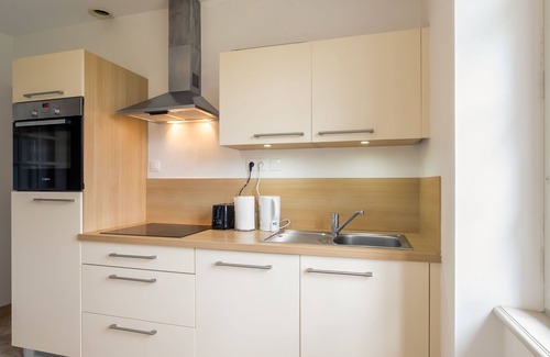 Cleder House | An Theven by Interhome