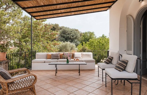 Fasano Villa | An unforgettable historical holiday, crystal clear sea, and lots of relaxation