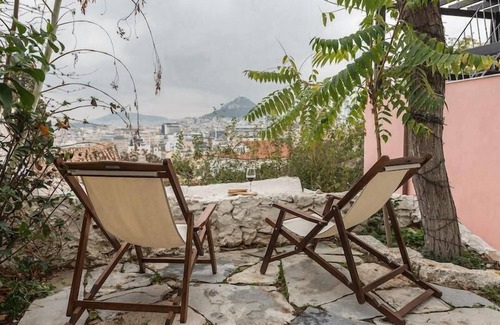 Plaka Apartment | Anafiotika residence Athens, by Cycladica