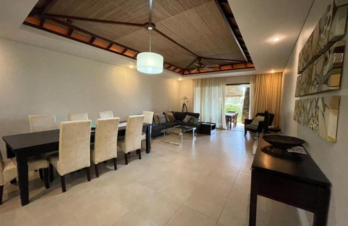 Grand River South East Apartment | Anahita Lux 2 Bedroom Apartment