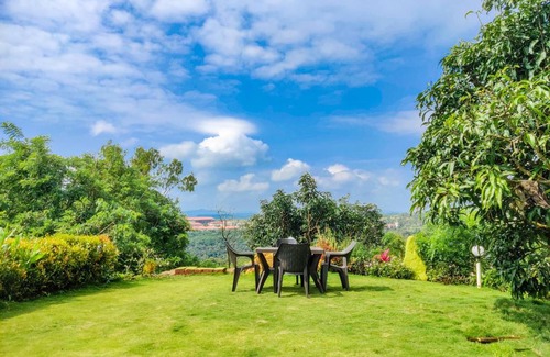 Panhala House | Anand Valley Hotel