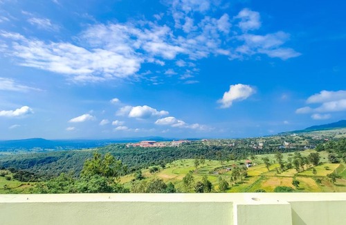 Panhala House | Anand Valley Hotel