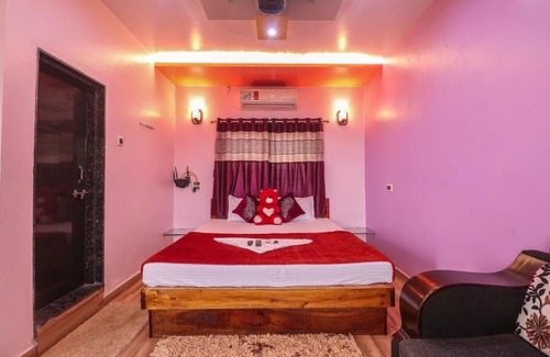 Panhala House | Anand Valley Hotel
