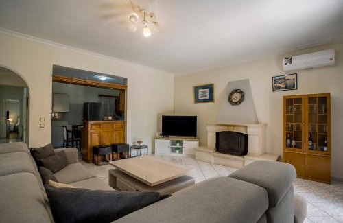 Gazatika Apartment | Anastasios Holiday Home