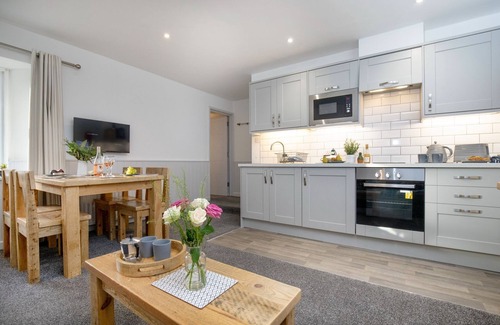 Paignton Apartment | Anchors Away Apartment @ Sunnybeach