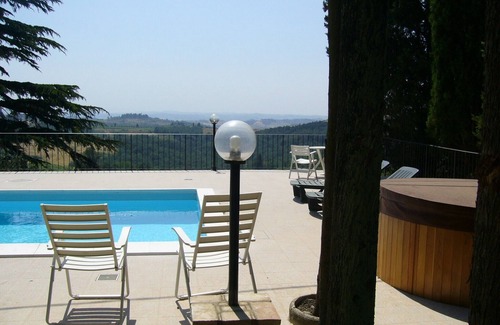 Montespertoli Villa | ANCIENT AIR-CND PRIVATE VILLA POOL & JACUZZI ON FLORENCE HILLS FAMILY FRIENDLY