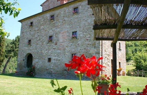 Pieve di Chio Villa | Ancient and majestic medieval tower with private pool and garden. Panoramic position about 3 km from