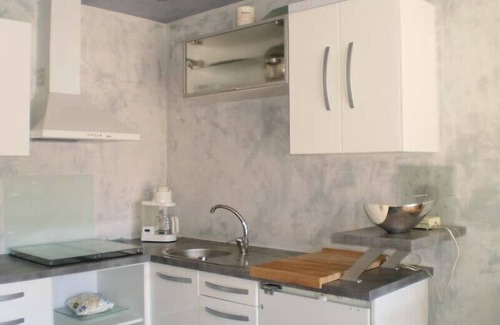 Andernos-les-Bains Apartment | Andernos les Bains studio rental 4 people near beach & port