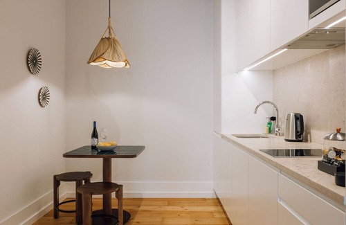 Santa Maria Maior Apartment | Ando Living - Madalena House - 402