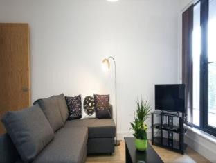 Lea Bridge Apartment | Andora Apartments