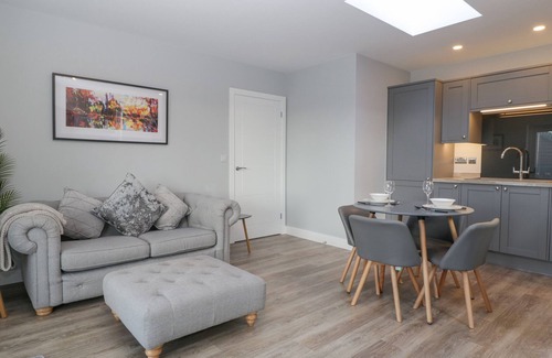 Drybrook Cottage | ANETHS ANNEX, romantic in Drybrook