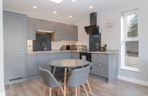 Drybrook Cottage | ANETHS ANNEX, romantic in Drybrook