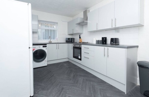Anfield House | Anfield Escape – Sleeps 9