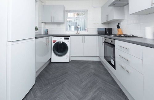 Anfield House | Anfield Escape – Sleeps 9