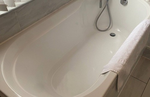 Anfield House | Anfield Haven for 6, free parking