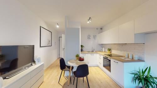 Krzyki Apartment | Angel Dreams by the River Walońska 15&19 od WroApart-PL