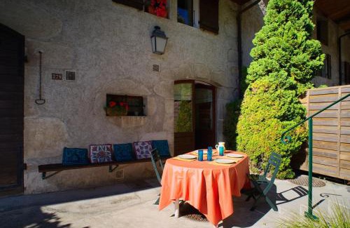 Duingt House | Angel Services - La Bergerie