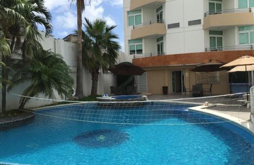 Ricardo Flores Magon Hotel | Angeles Suites & Hotel