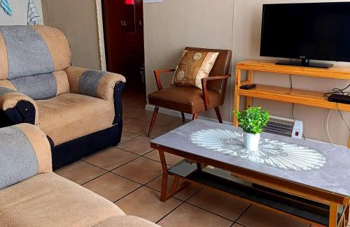 Colesberg Apartment | Angelina Victoria Overnight