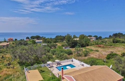 Agios Matthaios Villa | Angelloti Exclusive Beach Villa