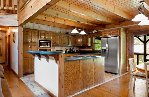 Lookout Mountain Cabin | 🏕️ Angels Cabin, Firepit, Pool Table, LKT Mountain - Chattanooga Dwtn15 min!