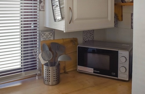 Colchester Cottage | Angie's Beachside House