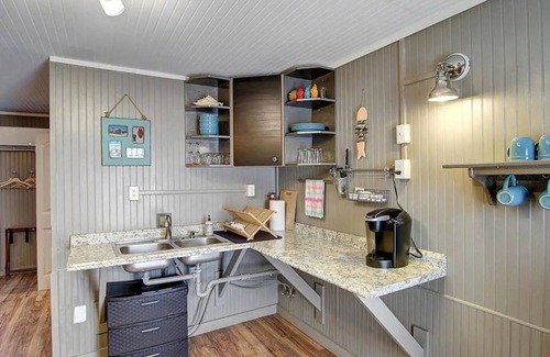 Old Town Cottage | Angler's Court
