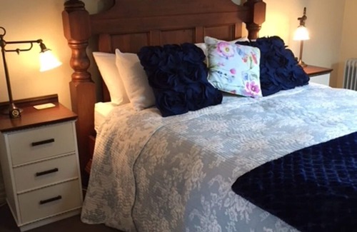 Renwick House | Anglesea House Inn