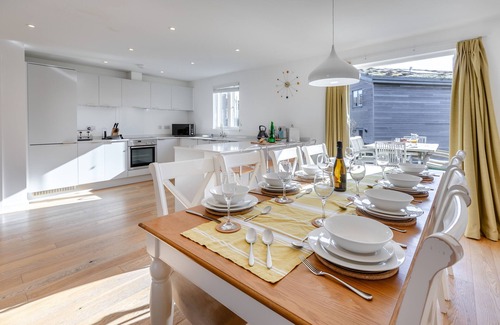 Carbis Bay House | Angove Lodge 75 - Carbis Bay