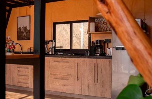 Simbal House | Ann Cabin