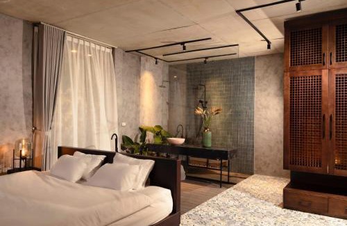 Hoa Binh Villa | Ann's Villa Hill Hoa Binh City
