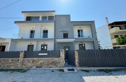 Skiathos Apartment | Anna and Jimmy's