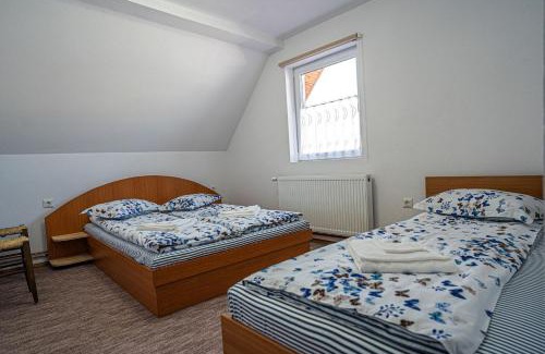 Comiat Apartment | Anna Guesthouse