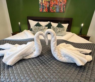 Ichenhausen Apartment | Anna9 - Ihr stylisches Zuhause auf Zeit nähe Legoland, Parken, Netflix, Boxspring