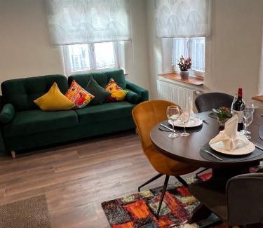 Ichenhausen Apartment | Anna9 - Penthouse Suite nahe Legoland Günzburg