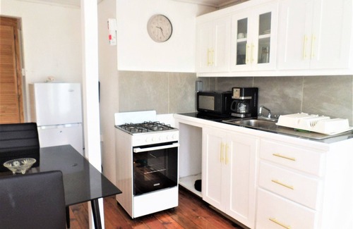 Old Trees Bay Apartment | Annabelle's Apartments