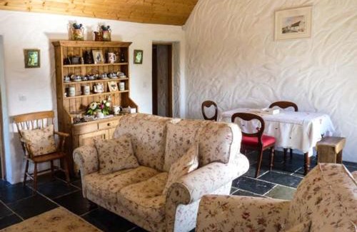 Clogher House | Annie's Cottage