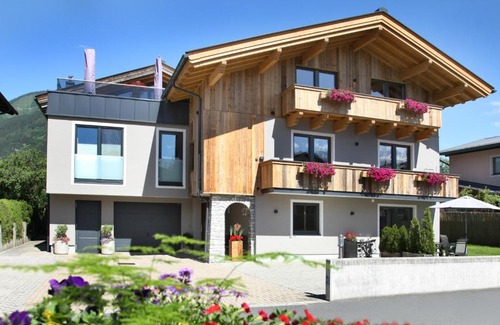 Schuttdorf Apartment | Annika Apartments summer card included