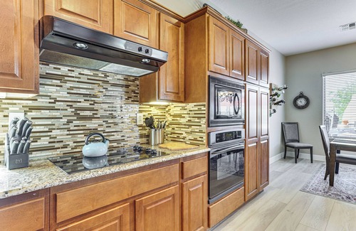 Anthem Country Club House | ‘Anthem Oasis’ w/Pool, Hot Tub & Golf Course View