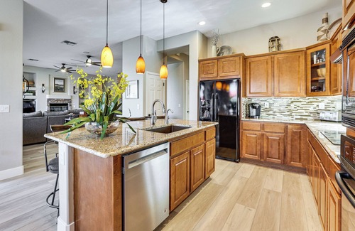 Anthem Country Club House | ‘Anthem Oasis’ w/Pool, Hot Tub & Golf Course View