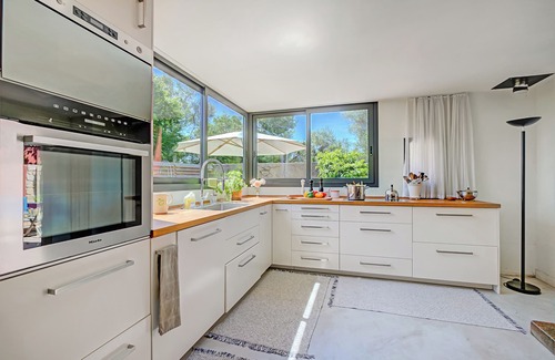 Antibes Villa | Antibes Loft Retreat, Juan les Pins, France