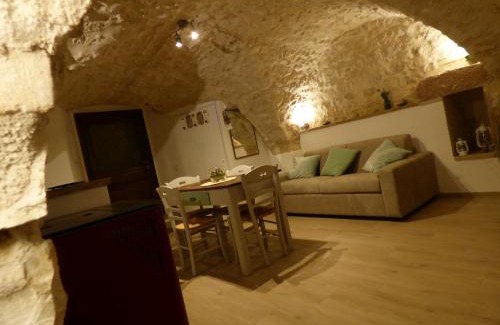 Casali di Serravalle Apartment | Antica Carbonaia di Norcia
