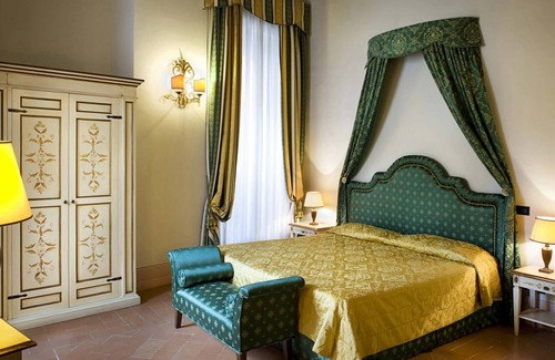 Trevi Hotel | Antica Dimora alla Rocca