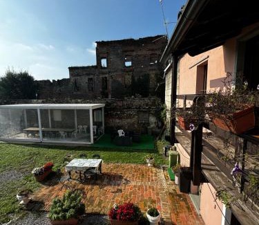 Cologno al Serio Bed & Breakfast | Antico Borgo di Liteggio