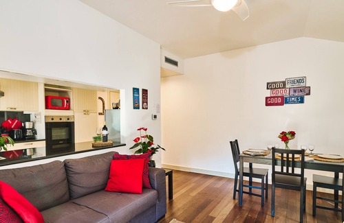 Riva del Garda Apartment | Antico Pozzo Apartment- historical centre- free wi-fi and car park