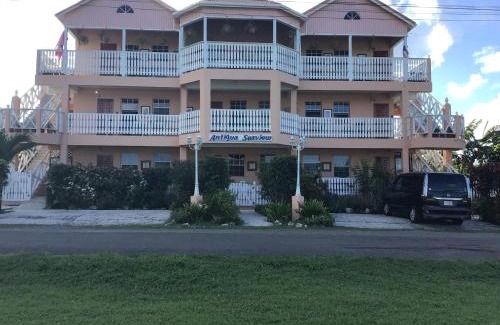 Runaway Bay Apartment | Antigua Seaview